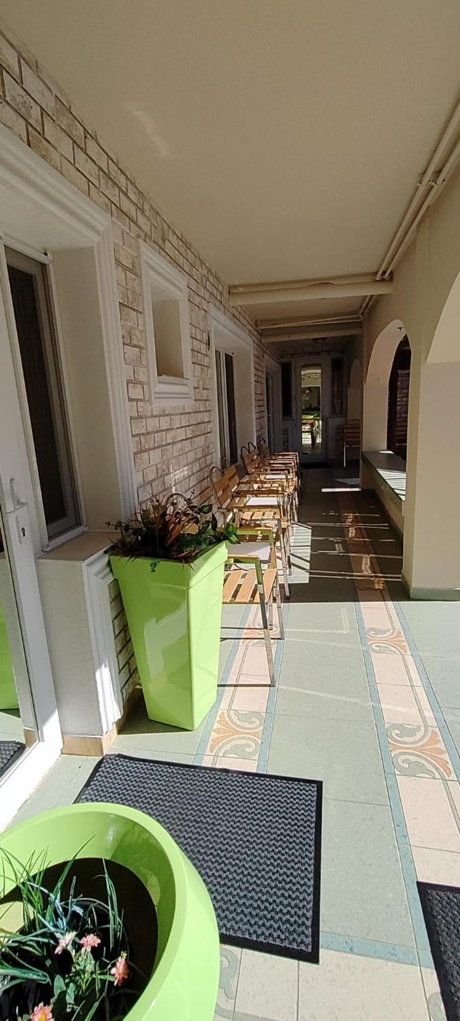 Pensiunea Sergiu & Geanina Arad Exterior photo